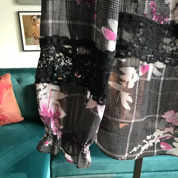 DKNY size XL Sheer Black Glen Plaid Chiffon Pink Floral & Lace Blouse Top - Picture 8 of 8